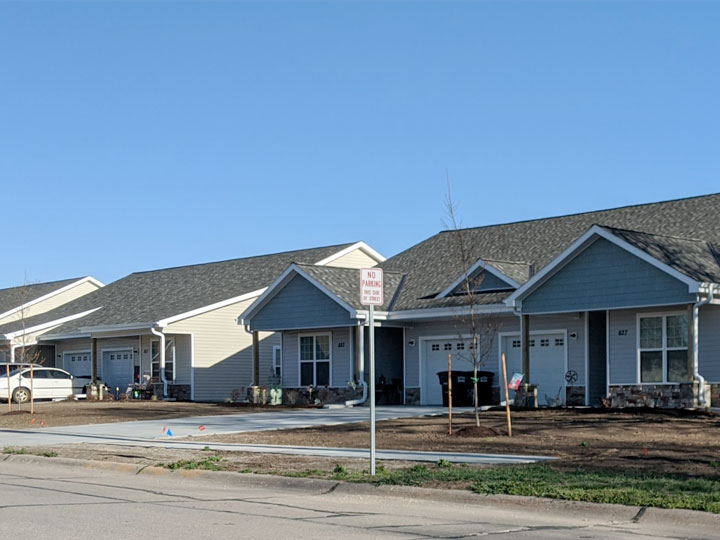 vistas at meadow grove exterior